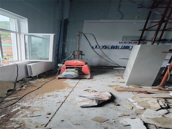 响水地基基础下沉墙体裂缝加固注浆顶升施工